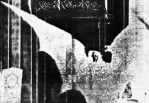 Bauhaus lança remasterização da pedra fundamental do rock gótico The Bela Session: Stream